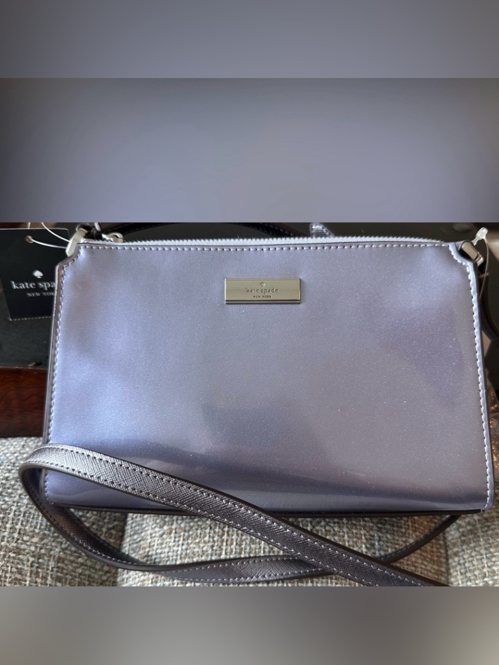 Kate Spade Kenzie
Patent Mini Crossbody
Concealed Fig Metallic
NWT